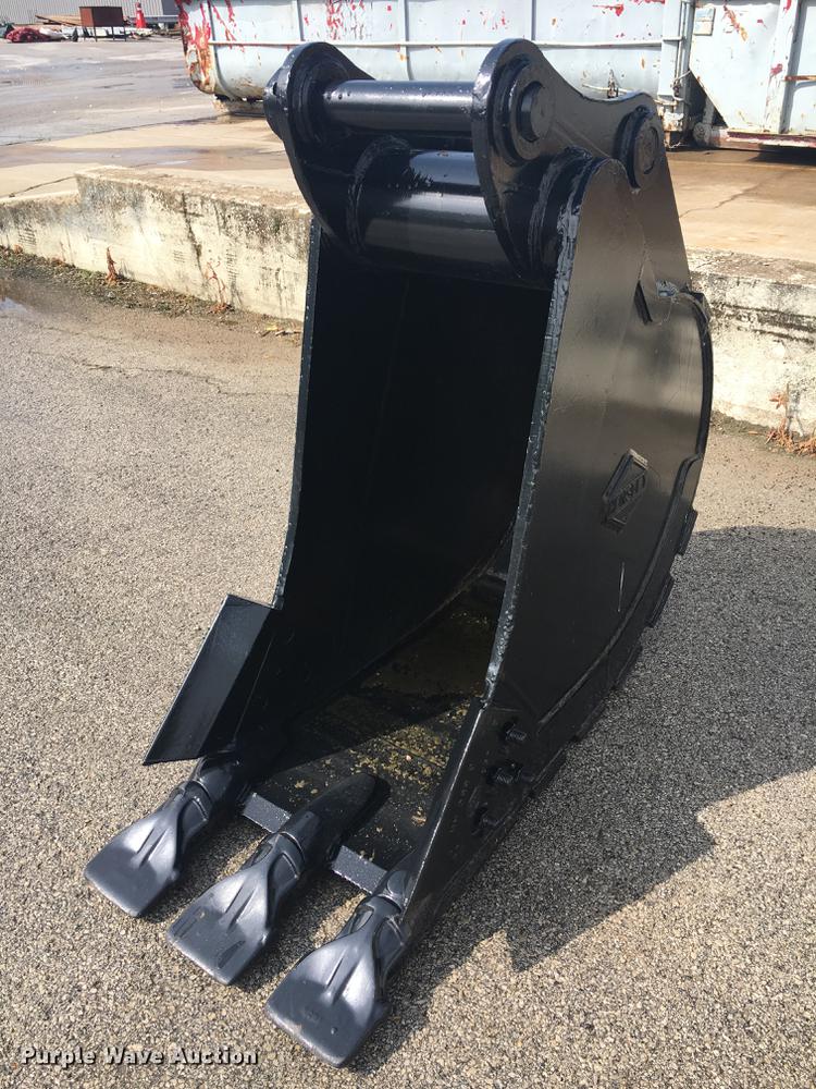 image for item DE8089 2006 Doosan Solar 210WV rubber tire excavator