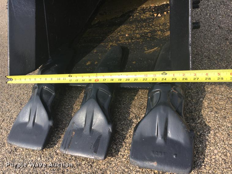 image for item DE8089 2006 Doosan Solar 210WV rubber tire excavator