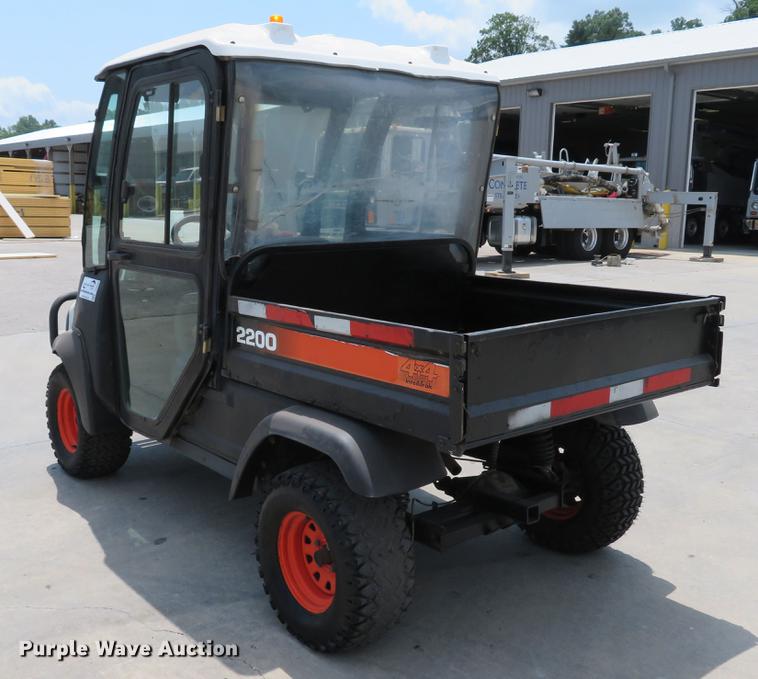 image for item DE8090 Bobcat 2200 utility vehicle