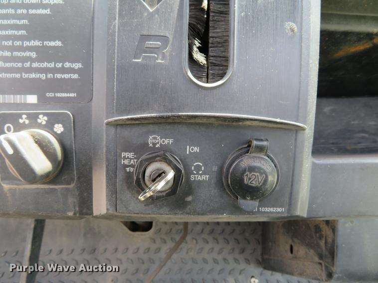 image for item DE8090 Bobcat 2200 utility vehicle