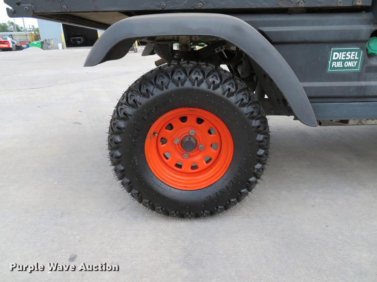 image for item DE8090 Bobcat 2200 utility vehicle