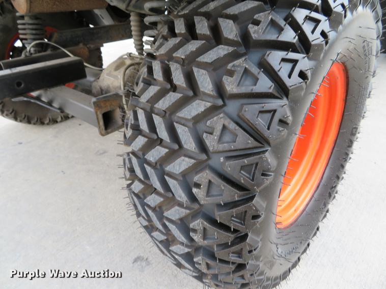 image for item DE8090 Bobcat 2200 utility vehicle