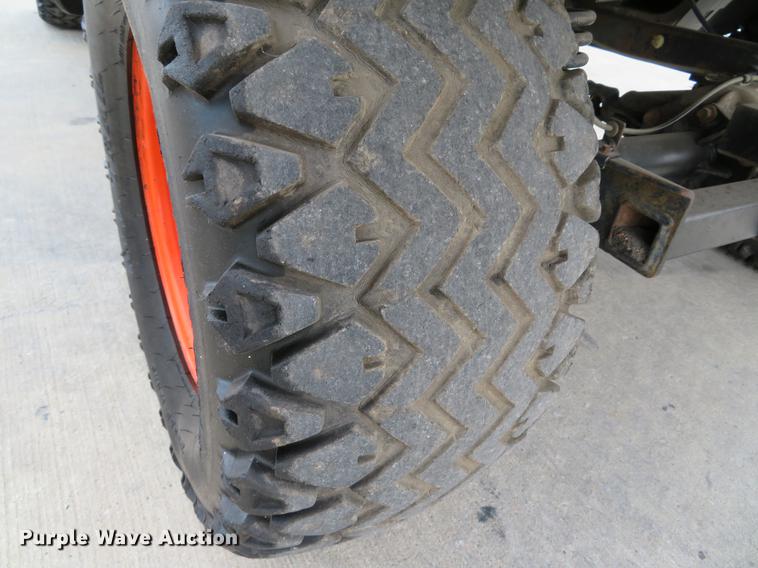 image for item DE8090 Bobcat 2200 utility vehicle