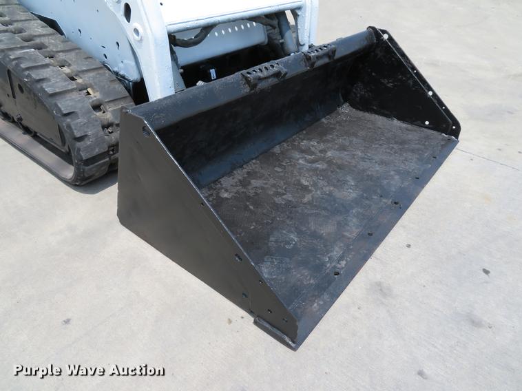 image for item DE8091 2011 Bobcat T180 skid steer