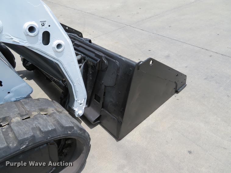 image for item DE8091 2011 Bobcat T180 skid steer