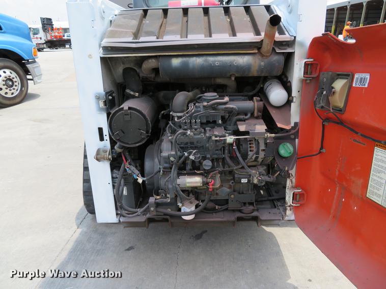 image for item DE8091 2011 Bobcat T180 skid steer