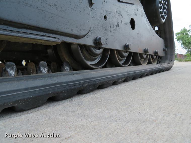 image for item DE8091 2011 Bobcat T180 skid steer