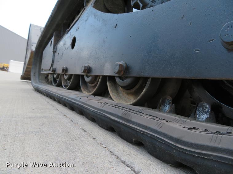 image for item DE8091 2011 Bobcat T180 skid steer