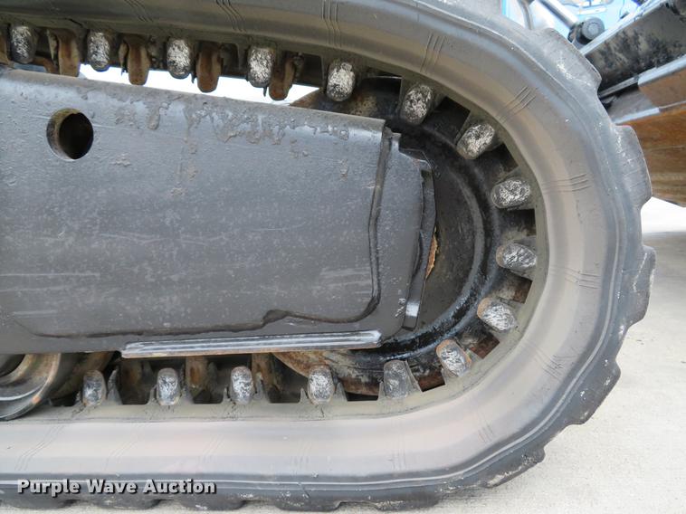 image for item DE8091 2011 Bobcat T180 skid steer