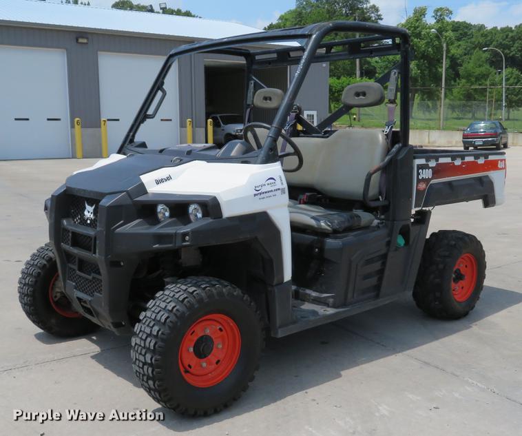 image for item DE8092 2015 Bobcat 3400 utility vehicle