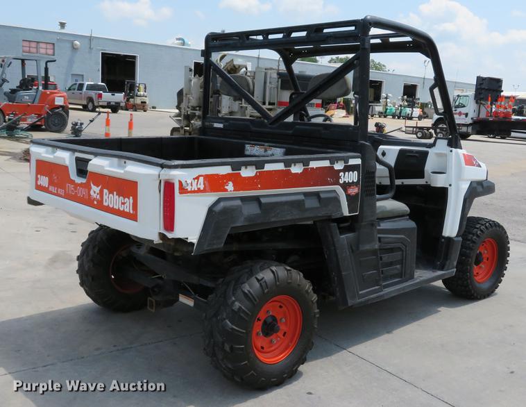 image for item DE8092 2015 Bobcat 3400 utility vehicle