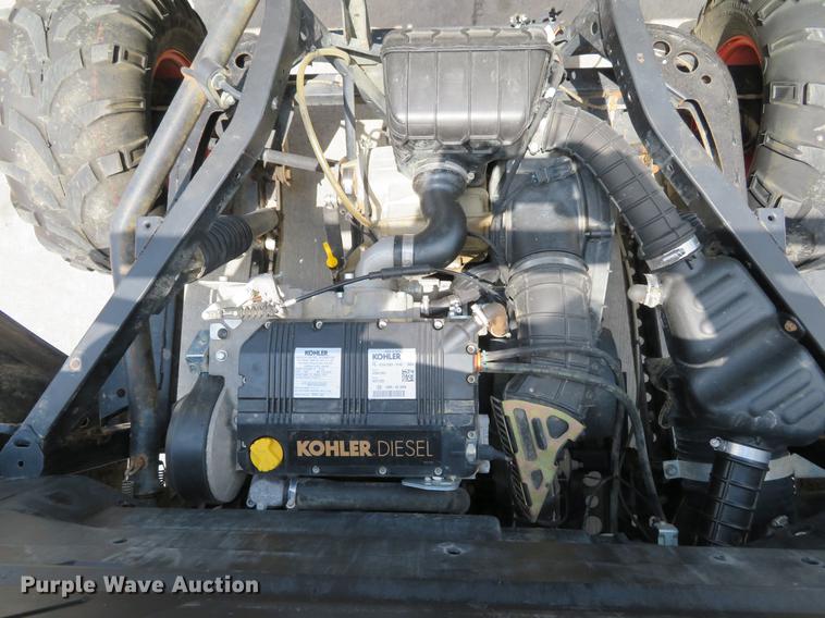 image for item DE8092 2015 Bobcat 3400 utility vehicle