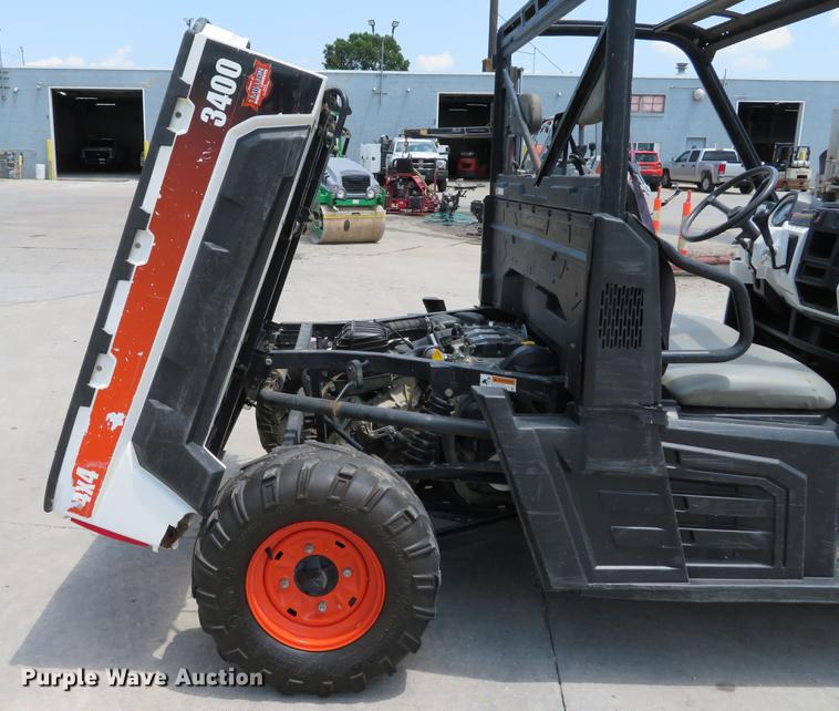 image for item DE8092 2015 Bobcat 3400 utility vehicle
