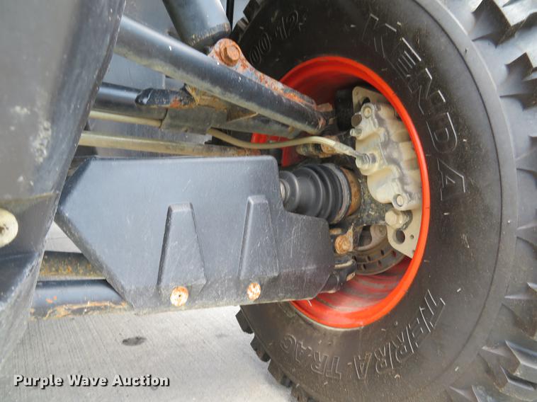 image for item DE8092 2015 Bobcat 3400 utility vehicle