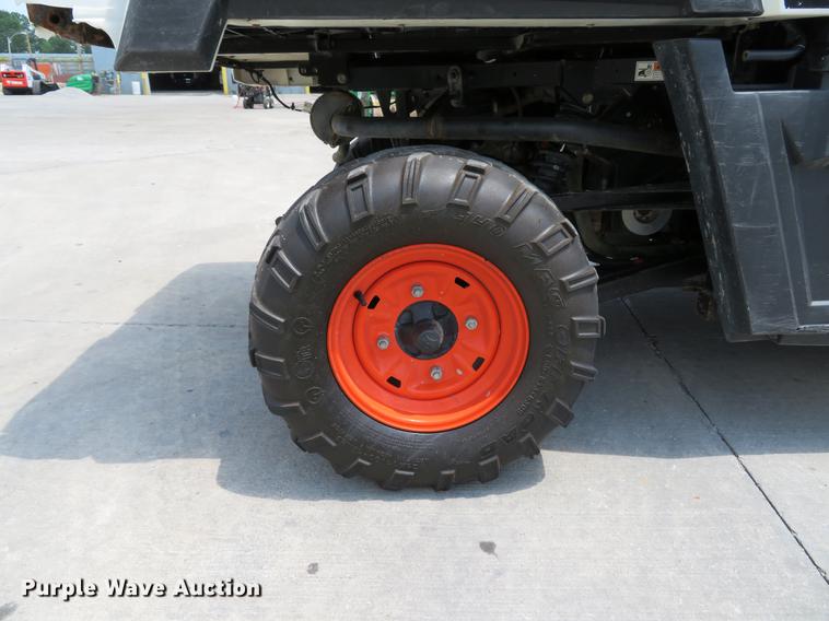 image for item DE8092 2015 Bobcat 3400 utility vehicle
