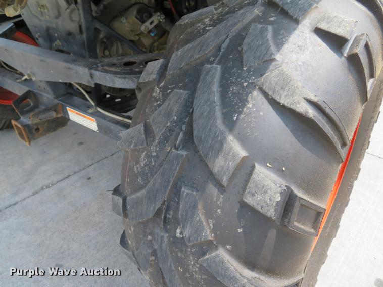 image for item DE8092 2015 Bobcat 3400 utility vehicle