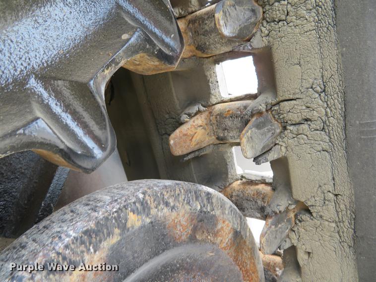 image for item DE8093 2014 Bobcat T750 skid steer