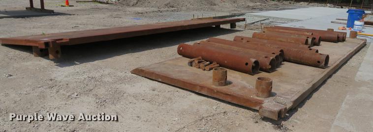 image for item DE8096 Steel trench box