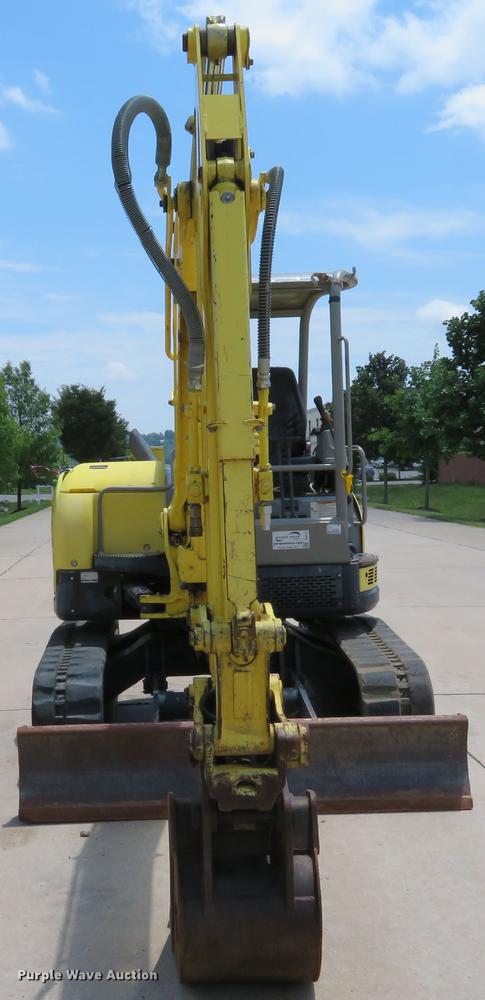 image for item DE8112 2012 Yanmar Vi045-5B mini excavator