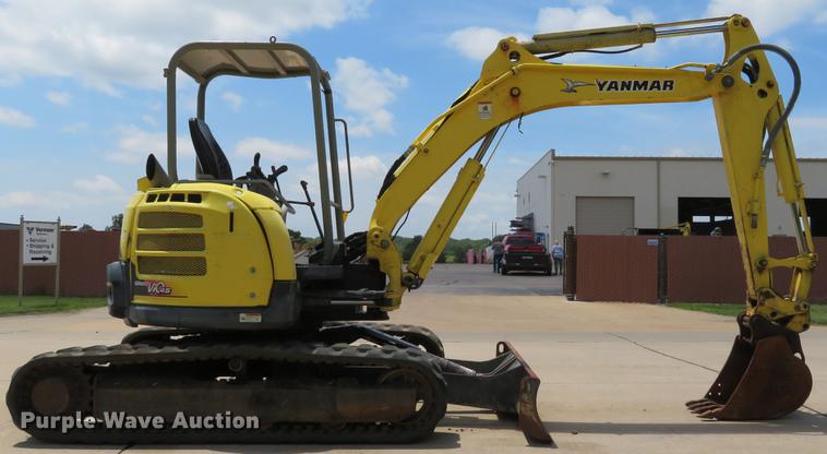 image for item DE8112 2012 Yanmar Vi045-5B mini excavator