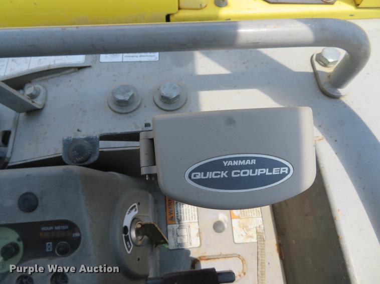 image for item DE8112 2012 Yanmar Vi045-5B mini excavator