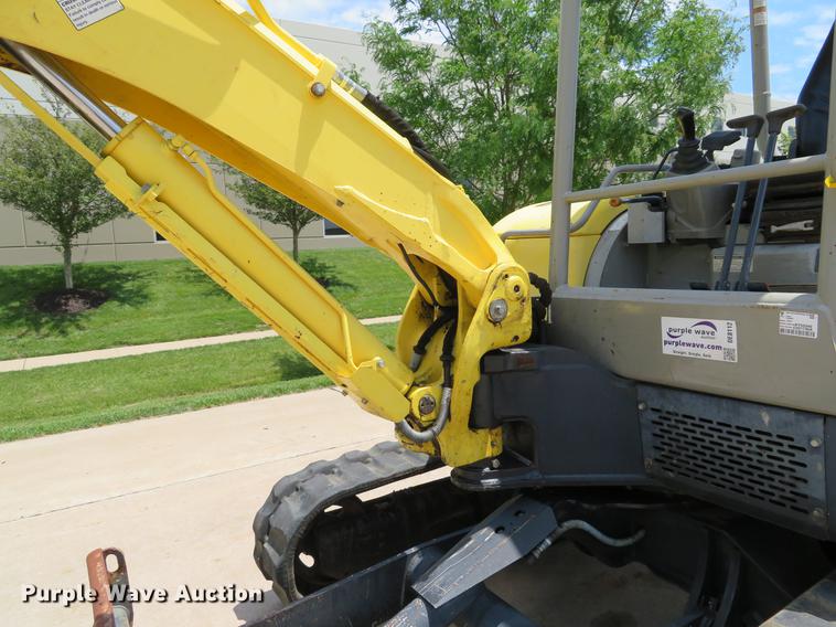 image for item DE8112 2012 Yanmar Vi045-5B mini excavator