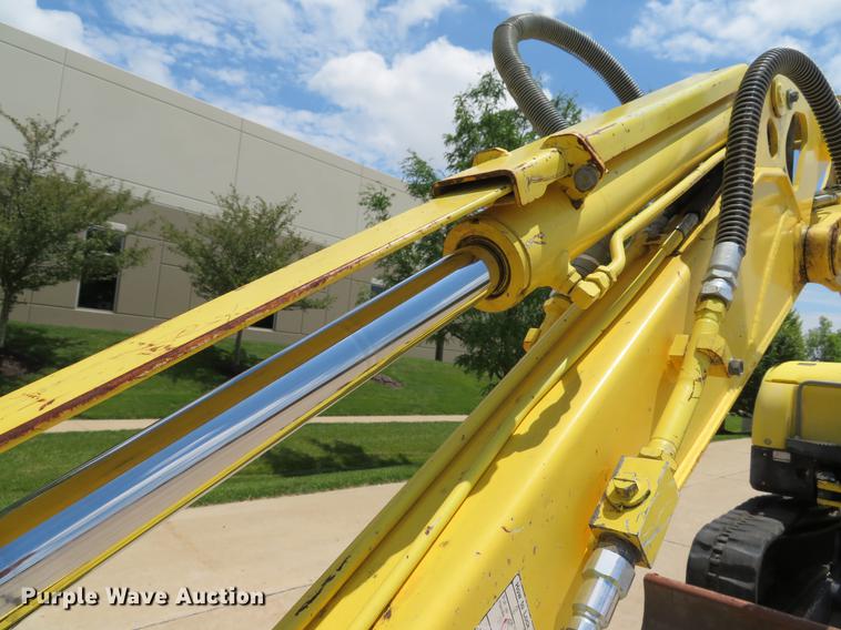 image for item DE8112 2012 Yanmar Vi045-5B mini excavator