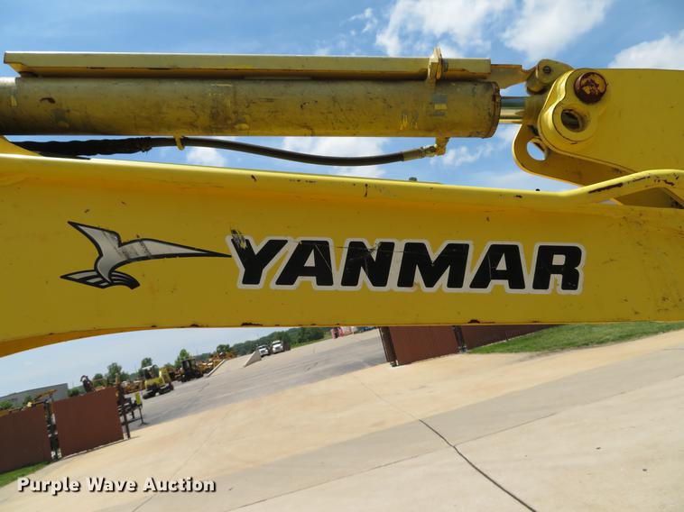 image for item DE8112 2012 Yanmar Vi045-5B mini excavator
