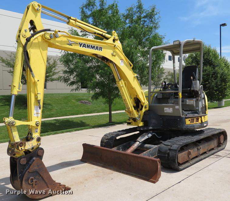 image for item DE8113 2012 Yanmar Vi045-5B mini excavator