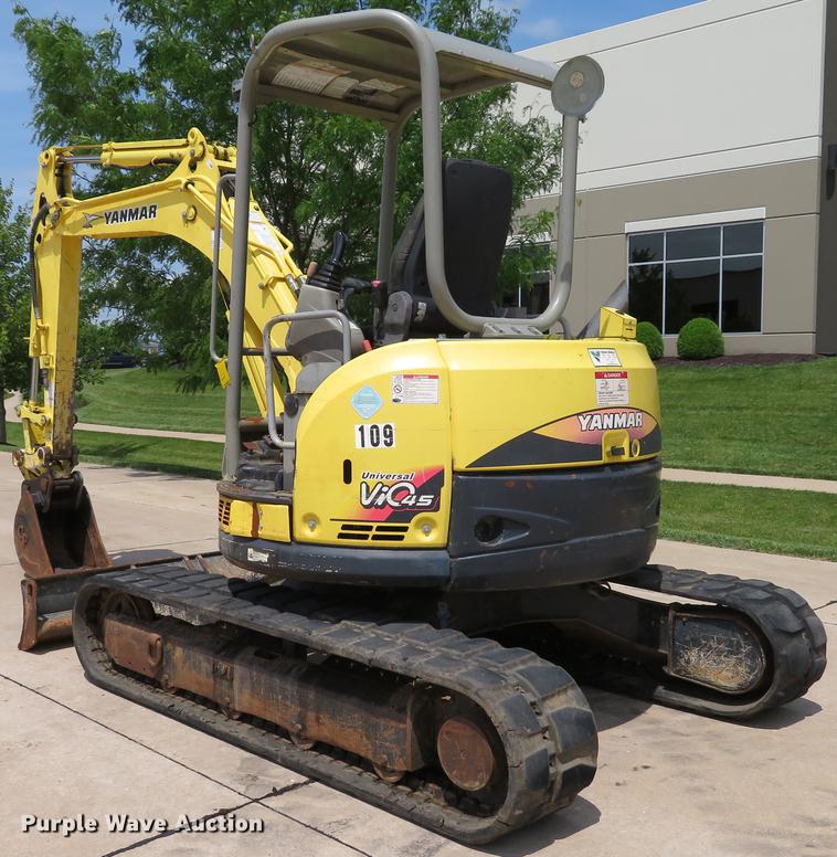 image for item DE8113 2012 Yanmar Vi045-5B mini excavator