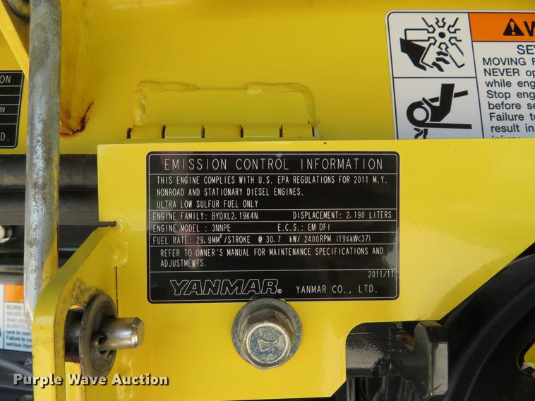 image for item DE8113 2012 Yanmar Vi045-5B mini excavator