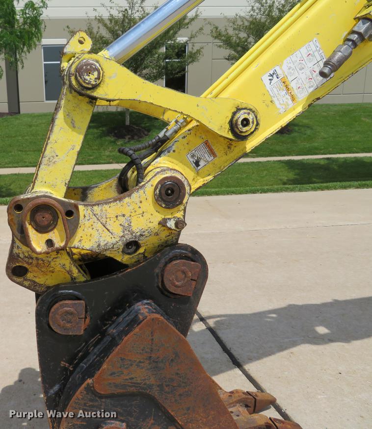 image for item DE8113 2012 Yanmar Vi045-5B mini excavator