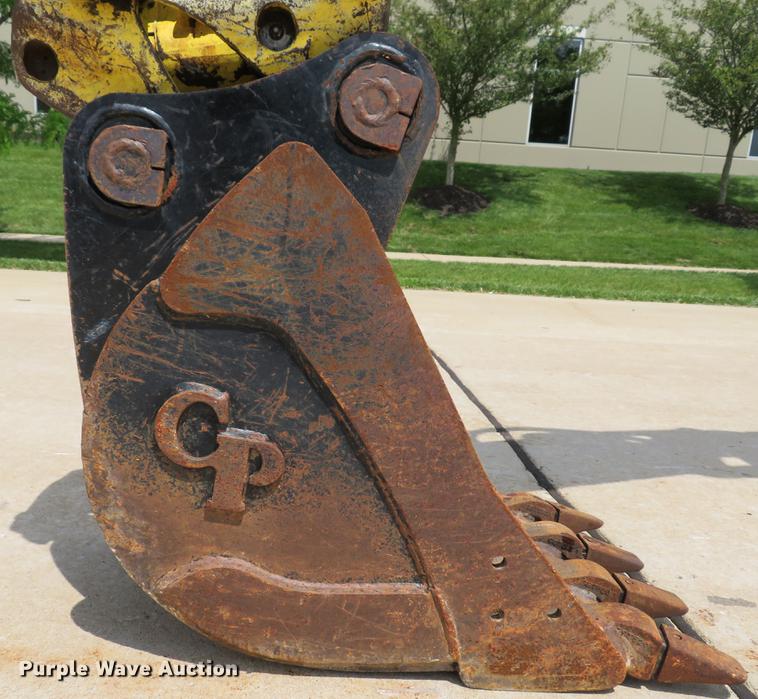 image for item DE8113 2012 Yanmar Vi045-5B mini excavator