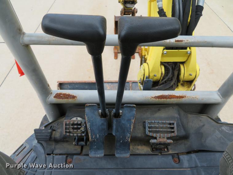 image for item DE8115 2012 Yanmar Vi027-5B mini excavator