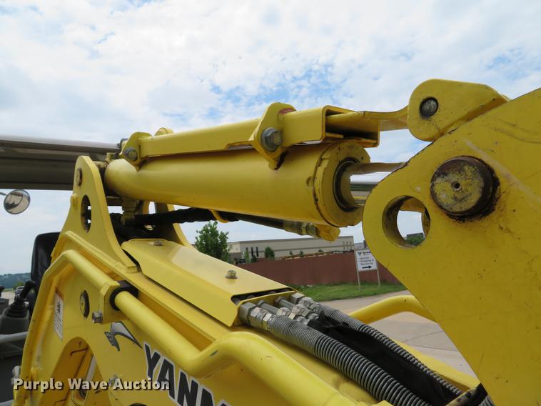 image for item DE8115 2012 Yanmar Vi027-5B mini excavator