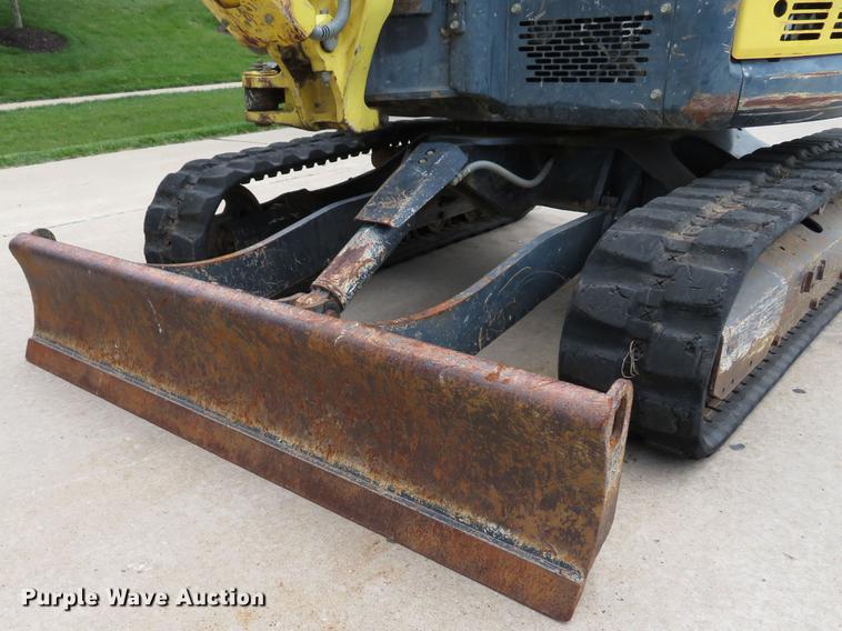 image for item DE8115 2012 Yanmar Vi027-5B mini excavator