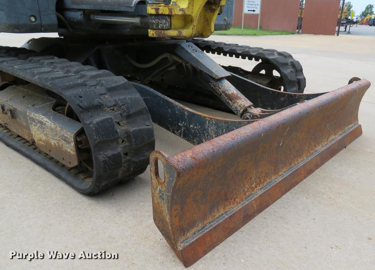 image for item DE8115 2012 Yanmar Vi027-5B mini excavator