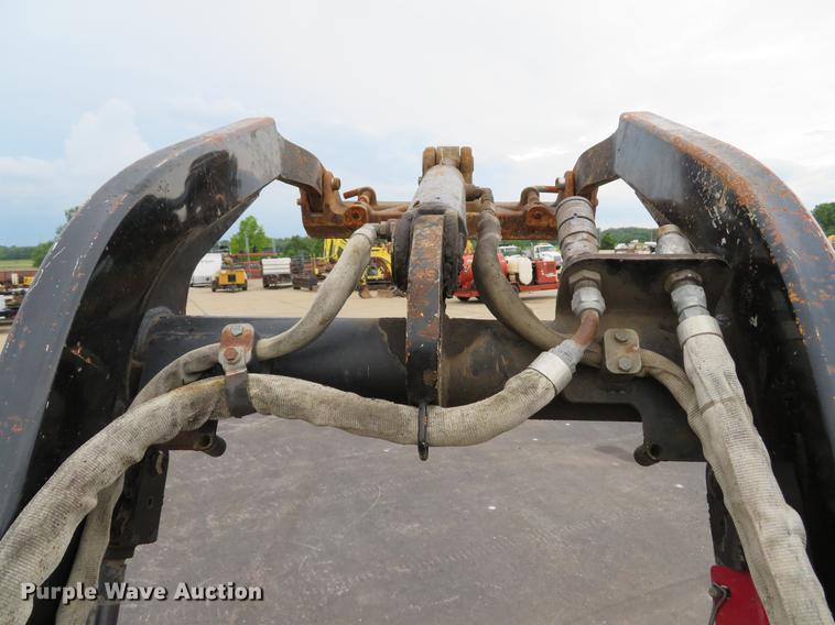 image for item DE8119 2007 Vermeer S600TX compact utility loader