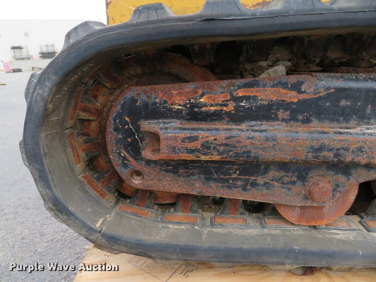 image for item DE8119 2007 Vermeer S600TX compact utility loader