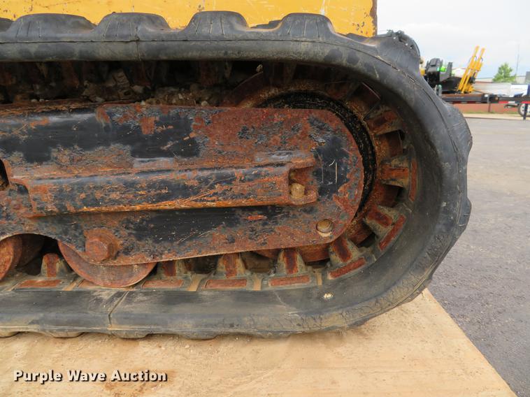 image for item DE8119 2007 Vermeer S600TX compact utility loader