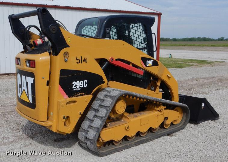 image for item DE8444 2011 Caterpillar 299C skid steer