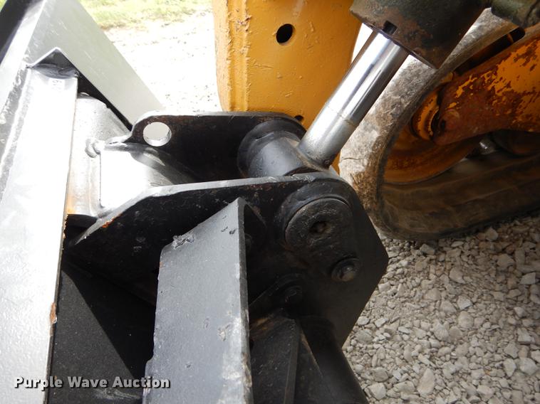 image for item DE8444 2011 Caterpillar 299C skid steer
