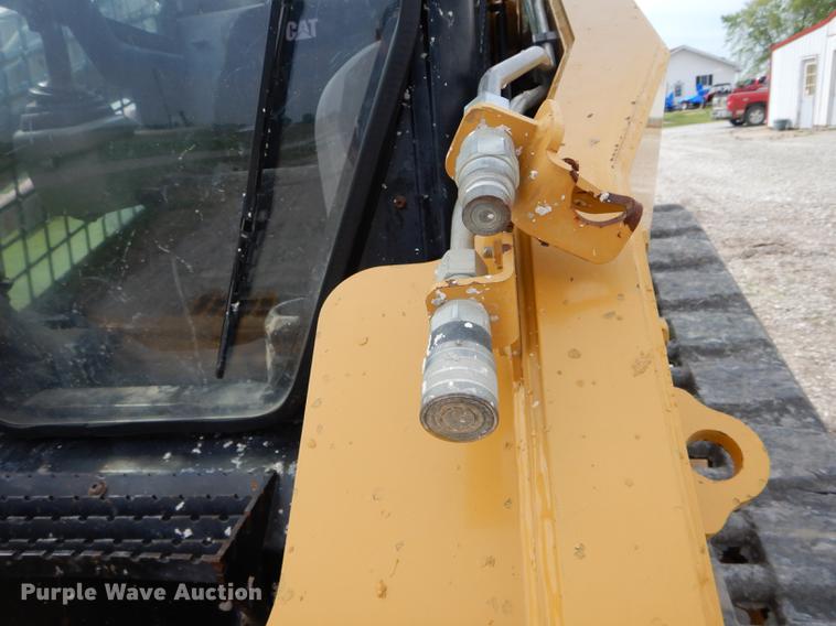 image for item DE8444 2011 Caterpillar 299C skid steer