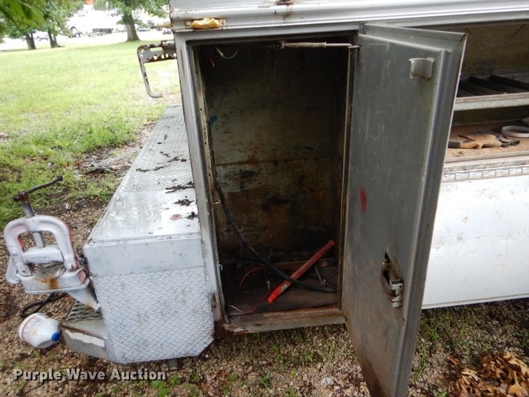 image for item DE8494 Knapheide enclosed utility bed