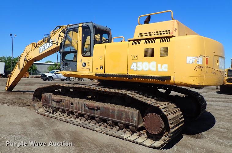 image for item DF1213 2002 John Deere 450C LC excavator