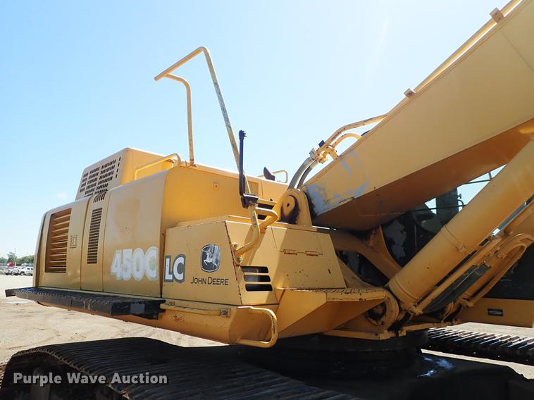 image for item DF1213 2002 John Deere 450C LC excavator