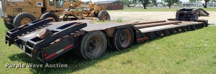 image for item DF1228 1995 Eager Beaver 35GSL lowboy equipment trailer