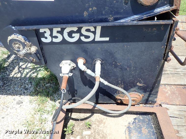 image for item DF1228 1995 Eager Beaver 35GSL lowboy equipment trailer