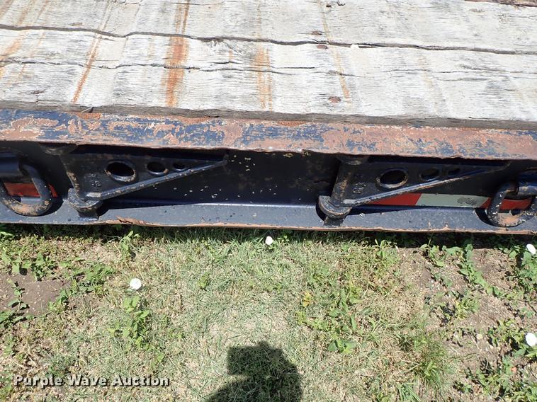 image for item DF1228 1995 Eager Beaver 35GSL lowboy equipment trailer