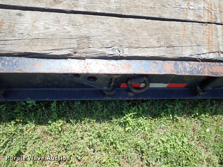 image for item DF1228 1995 Eager Beaver 35GSL lowboy equipment trailer